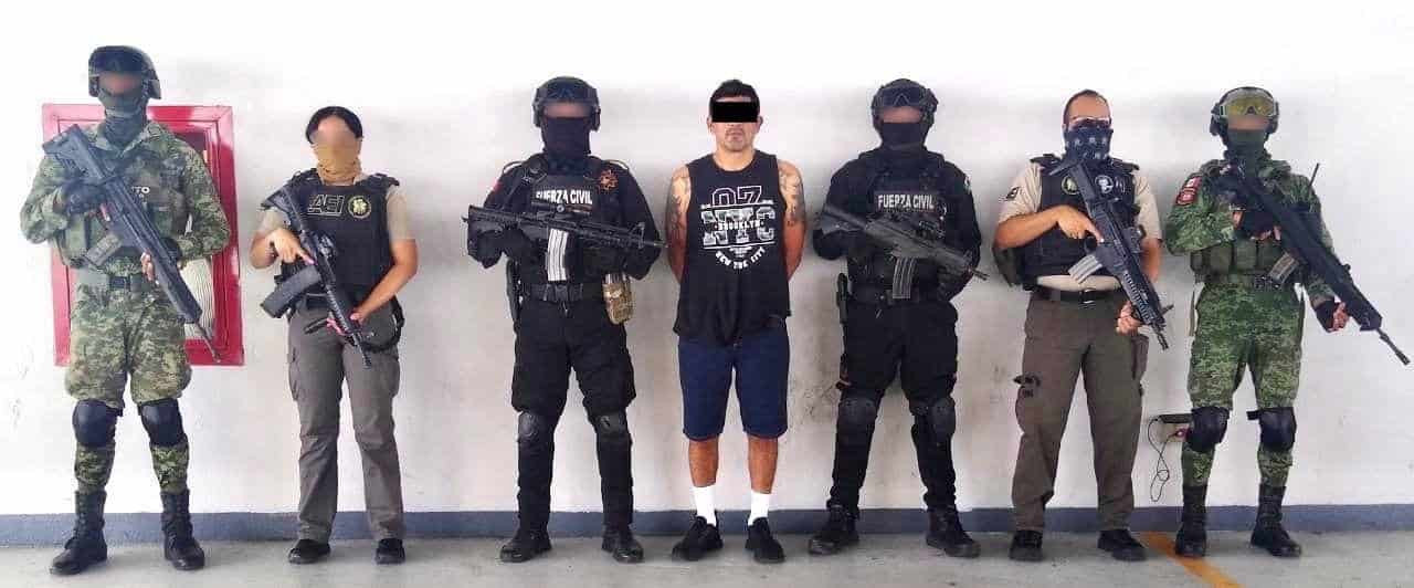 Un hombre fue detenido quien es acusado de ser el autor intelectual de un crimen, la detención estuvo a cargo de Fuerza Civil en coordinación con el Ejército, Guardia Nacional y la Agencia Estatal de Investigaciones.