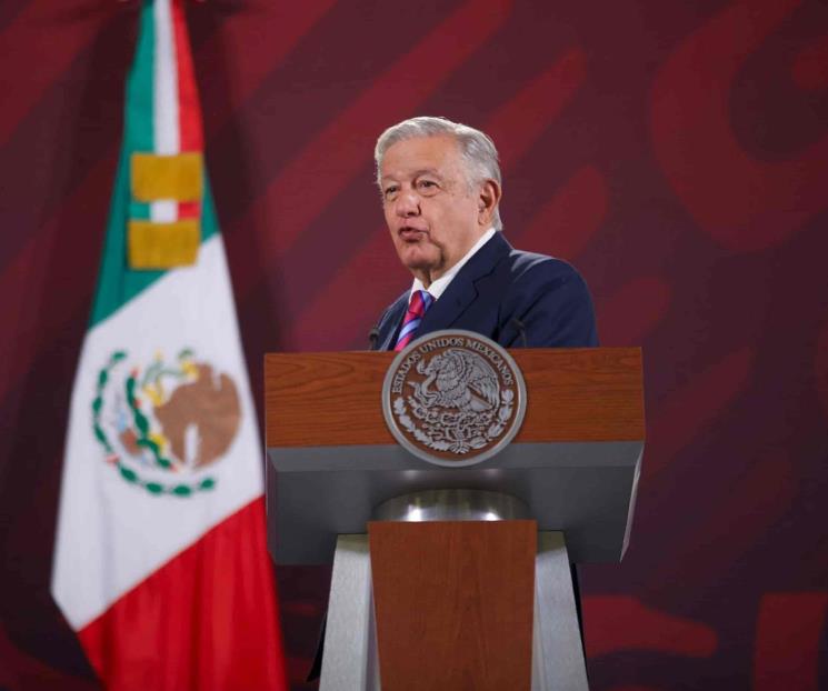 AMLO pide a sucesor revisar concesiones de terminales aéreas