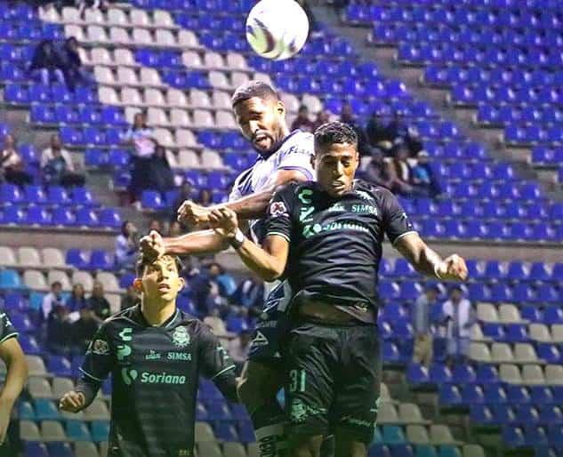 Santos se impone