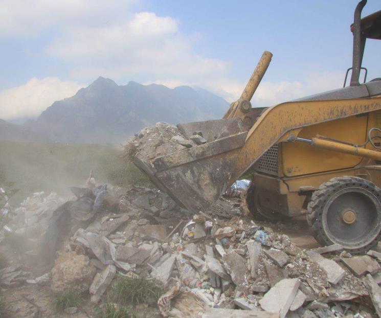 Dejan limpio camino a Grutas de García
