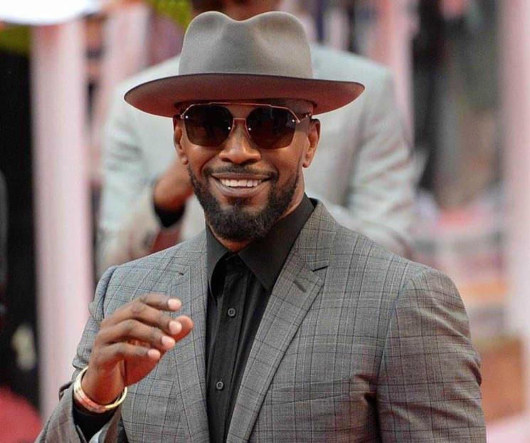Reaparece Jamie Foxx por primera vez en tres meses Reaparece Jamie Foxx por primera vez en tres meses