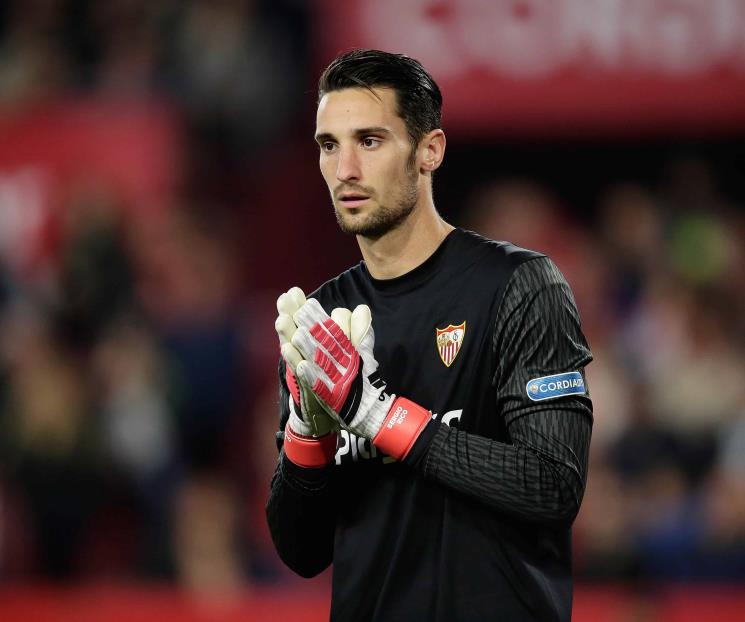 Sergio Rico abandona cuidados intensivos y mejora en salud Sergio Rico abandona cuidados intensivos y mejora en salud