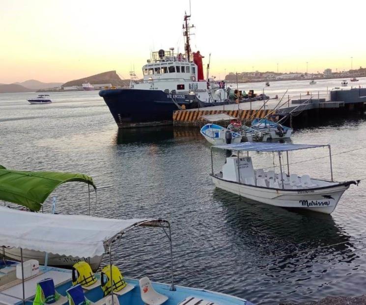 Por marejadas cierran navegación en puerto de Topolobampo Por marejadas cierran navegación en puerto de Topolobampo