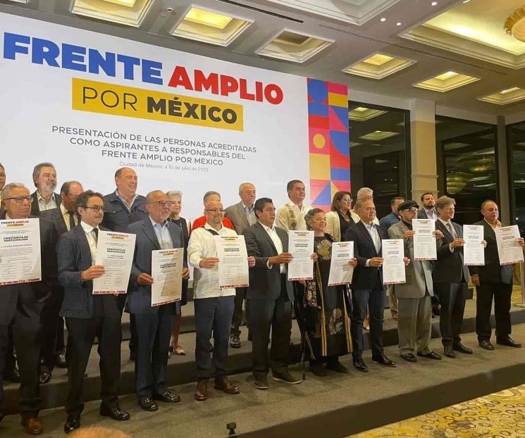 Quedan 13 aspirantes en Frente Amplio Por México