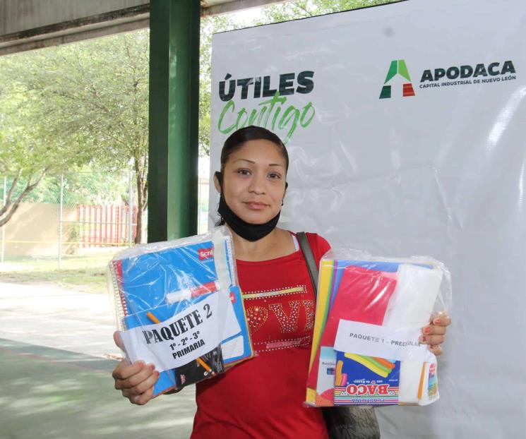 Inician en Apodaca registro para acceder a ‘Útiles Contigo’