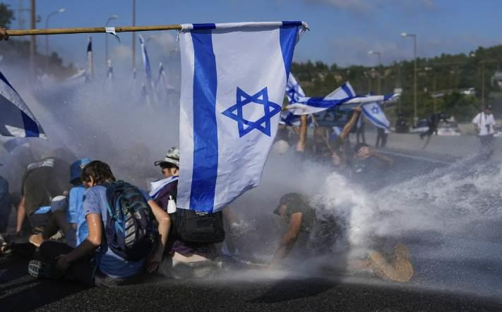Bloquean accesos a las principales  ciudades de Israel