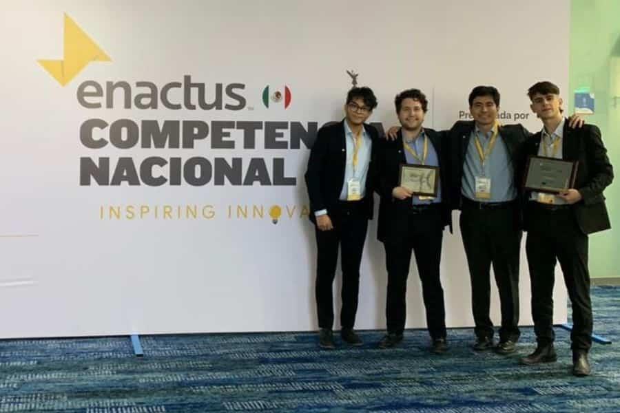 ¡Equipo Tec gana el reto Ford C3!