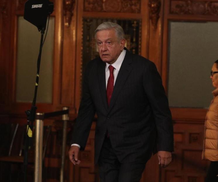 AMLO lamenta muerte de niña aplastada por elevador AMLO lamenta muerte de niña aplastada por elevador