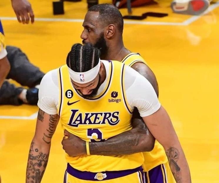 LeBron seguirá en la NBA 
