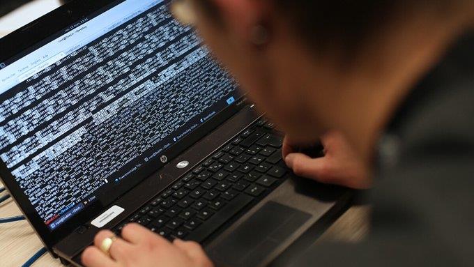 Hackearon piratas chinos oficinas oficiales de EU