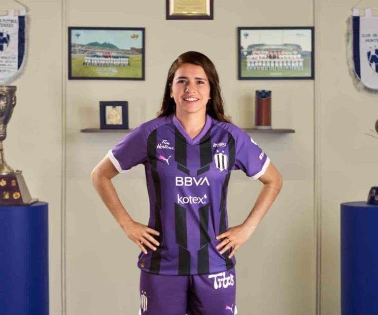 Presentan Rayadas su jersey de visitante
