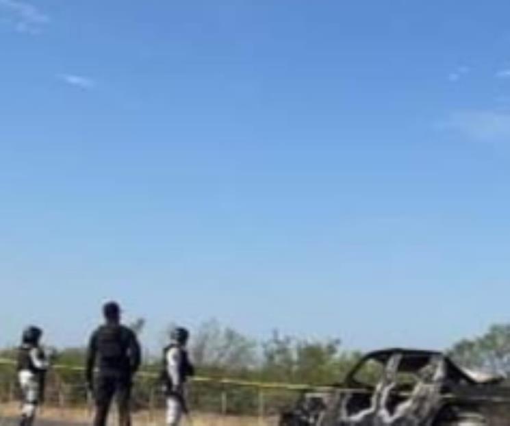 Localizan cuerpos calcinados dentro de auto en Los Ramones Localizan cuerpos calcinados dentro de auto en Los Ramones