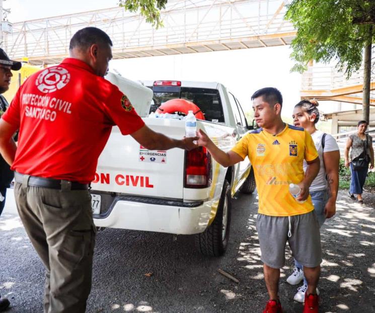 Reactivan en Santiago operativo de hidratación