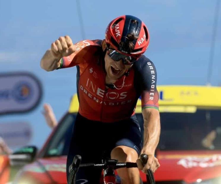 Kwiatkowski gana etapa 13