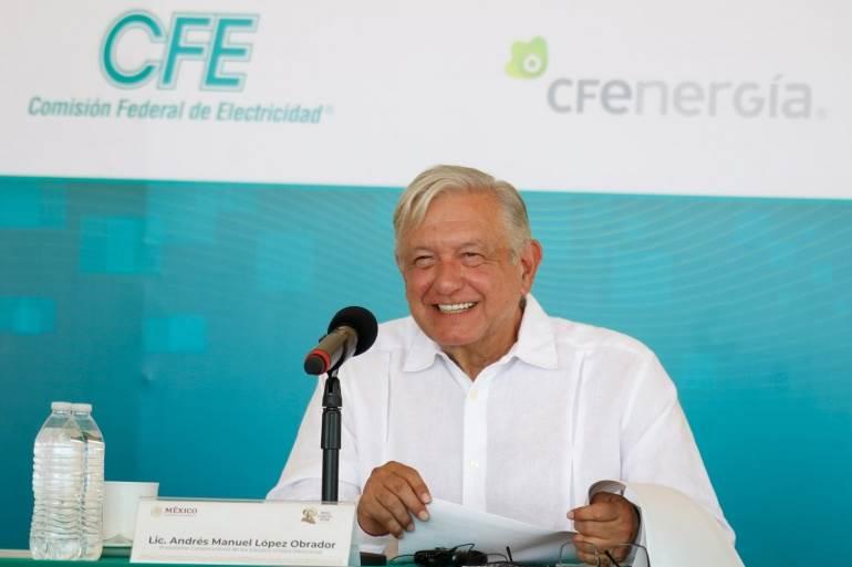 Anuncian firma de México Pacific Limited y CFE