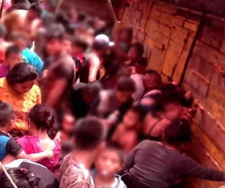 INM rescata a migrantes hacinados en un camión INM rescata a migrantes hacinados en un camión