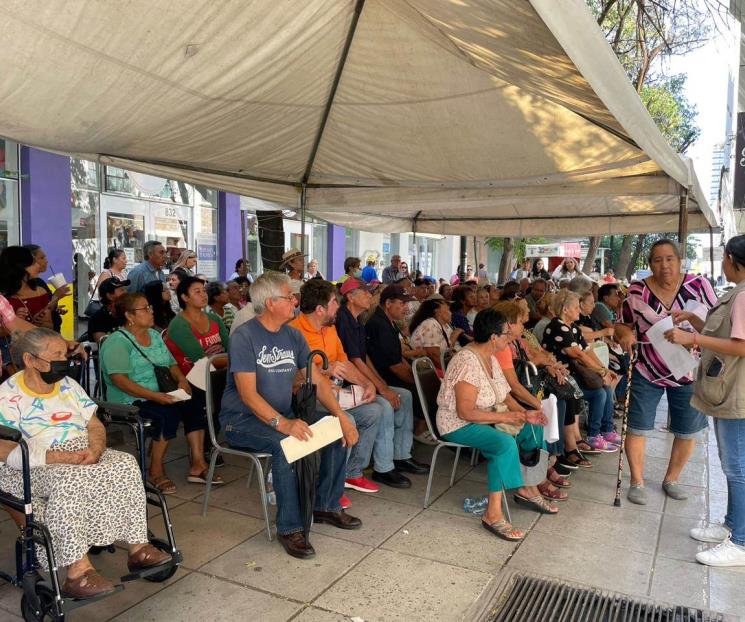 Amplía Bienestar sus horarios para pago de pensión
