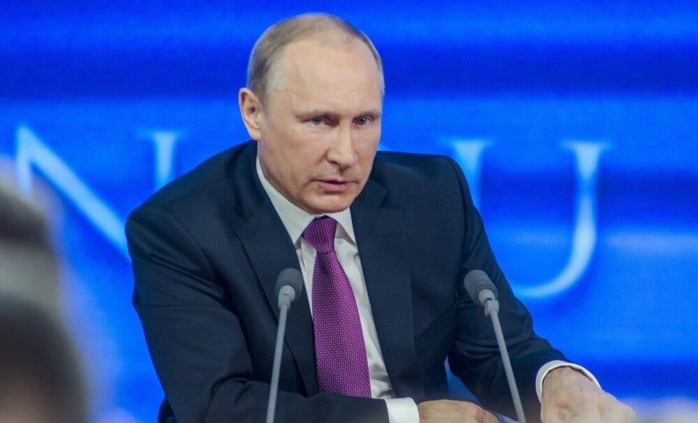 Rusia prohibe a funcionarios utilizar dispositivos de Apple