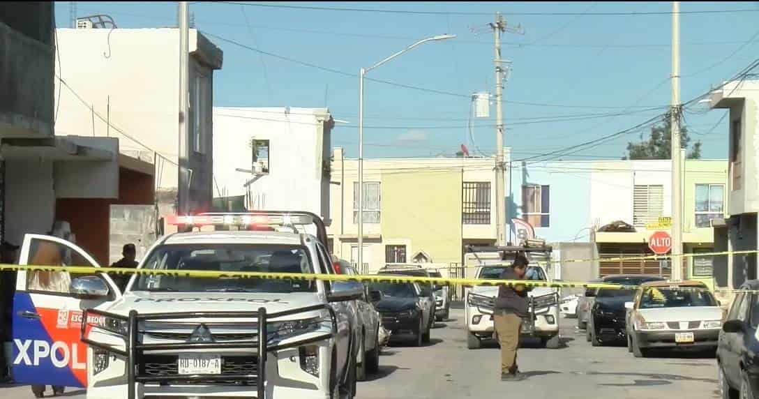 Una intensa movilización policiaca se registró en el municipio de Escobedo, al reportarse a un hombre realizando detonaciones de arma de fuego en la Colonia Ex Hacienda El Canadá.