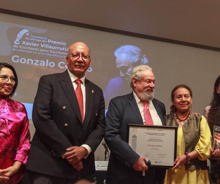 La mexicanidad no puede doblegarse: Celorio