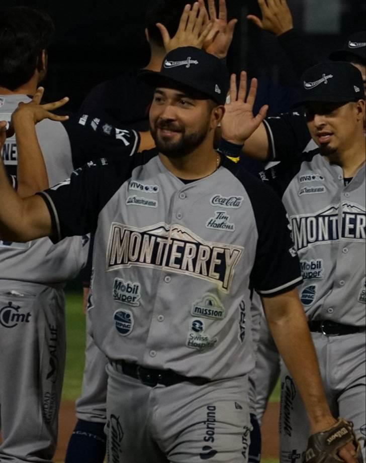 Ganan Sultanes ante Rieleros Ganan Sultanes ante Rieleros