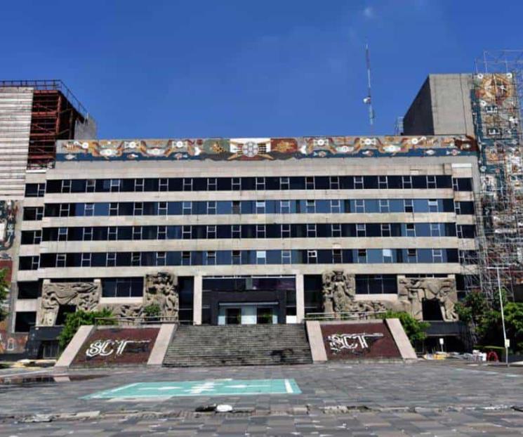 Comienzan trabajos para rescate de murales del Centro SCOP