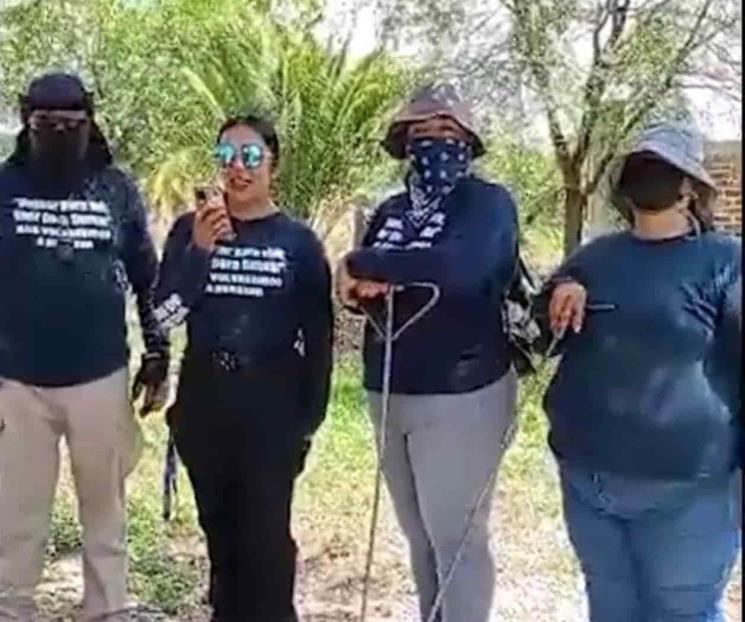 Madres buscadoras le exigen audiencia a AMLO Madres buscadoras le exigen audiencia a AMLO