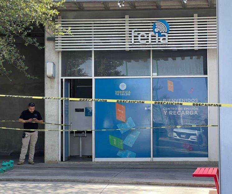 Asesinan a hombre en la Ecovía Cumbres, en Monterrey Asesinan a hombre en la Ecovía Cumbres, en Monterrey
