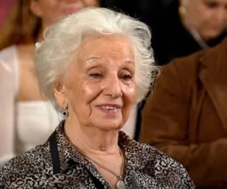 AMLO recibe a fundadora de las Abuelas de Plaza de Mayo