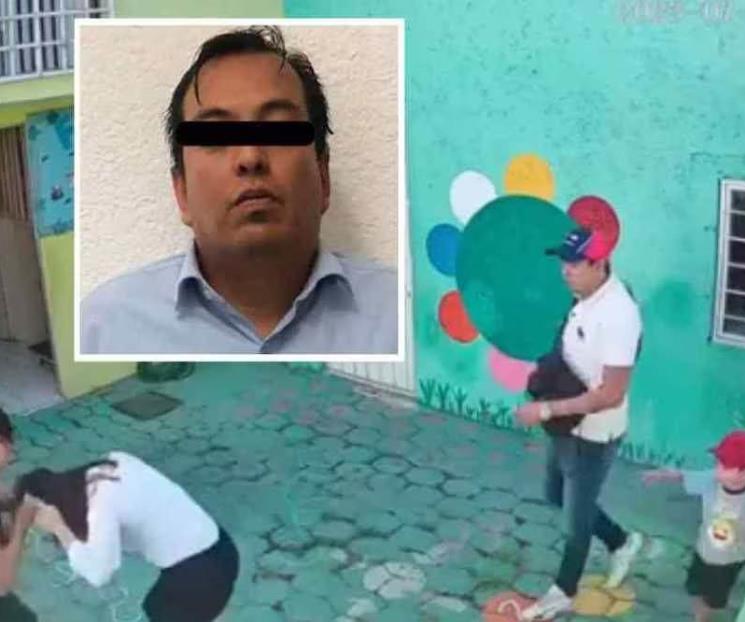 Giran 2 órdenes de aprehensión más contra agresor de maestra