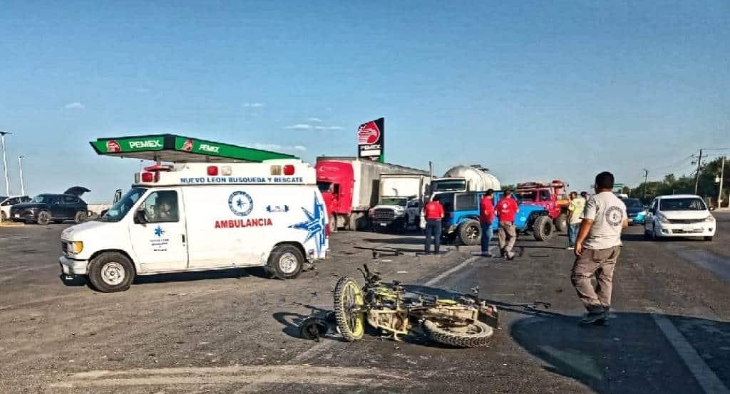 Estrella moto contra camión
