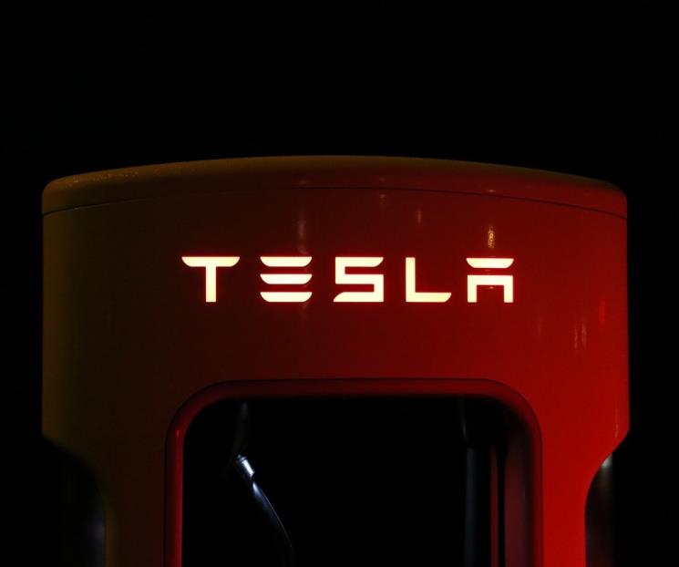 Tesla, con peor caída en 3 meses