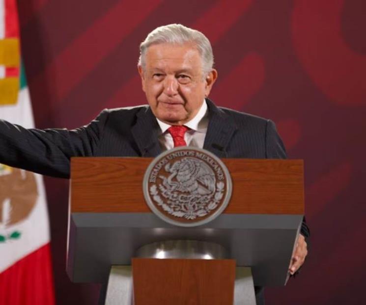 Compara AMLO al INE con la Santa Inquisición