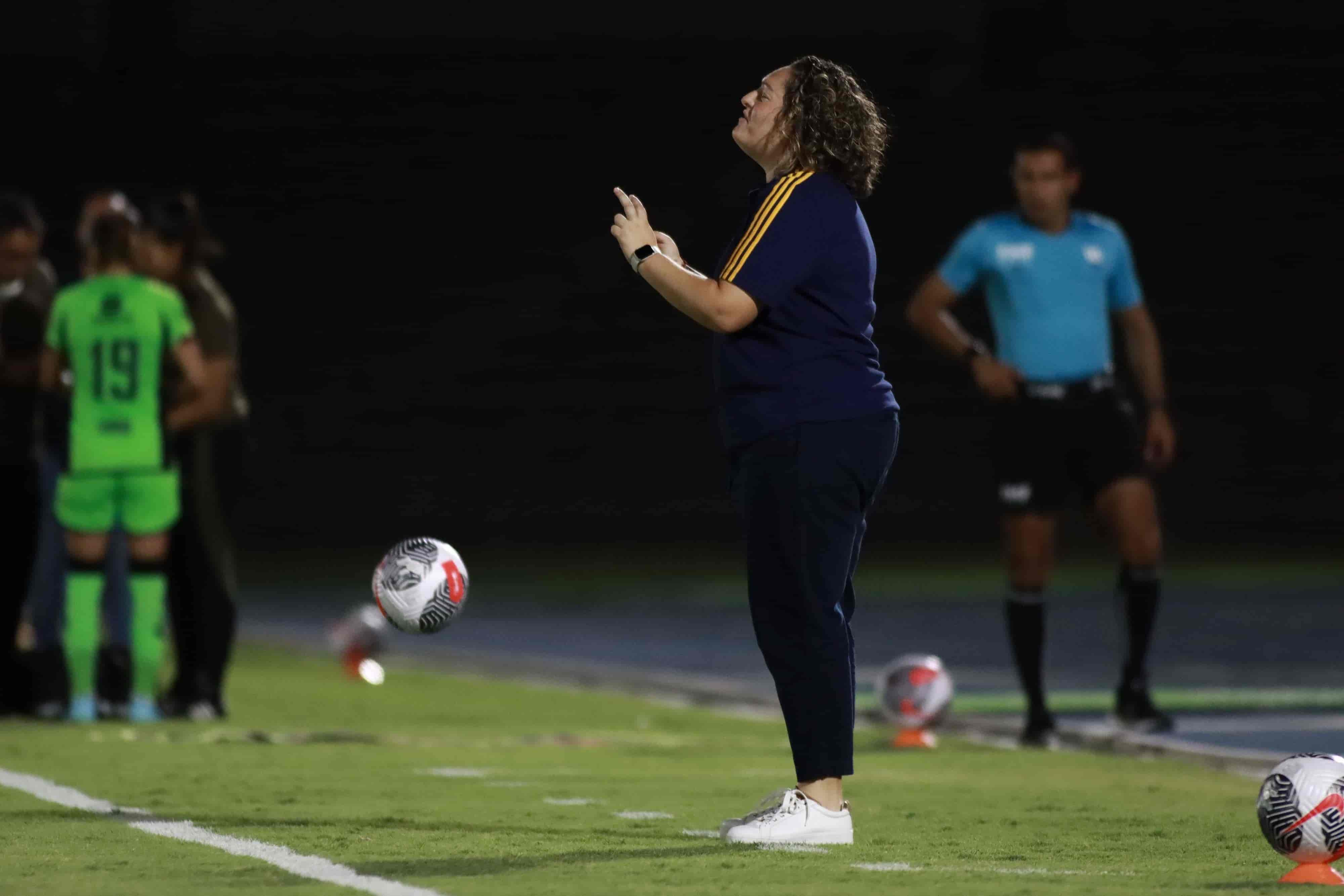 Milagros Martínez.