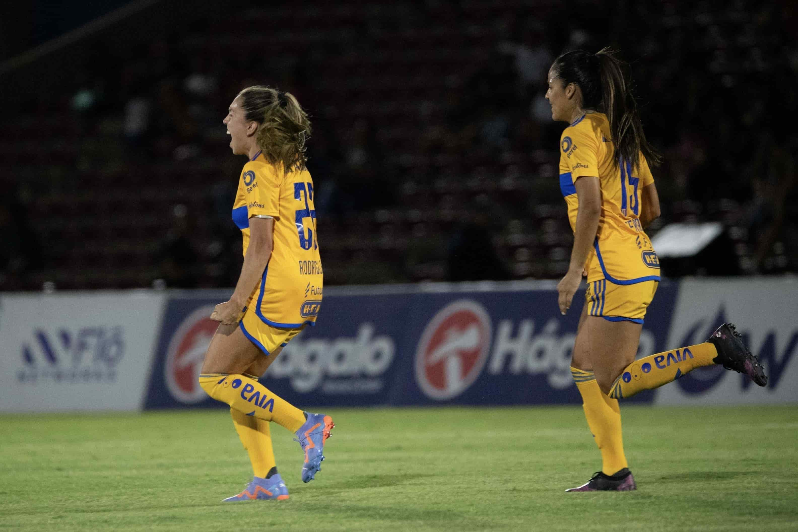 Anika Rodríguez hace el 3-0.