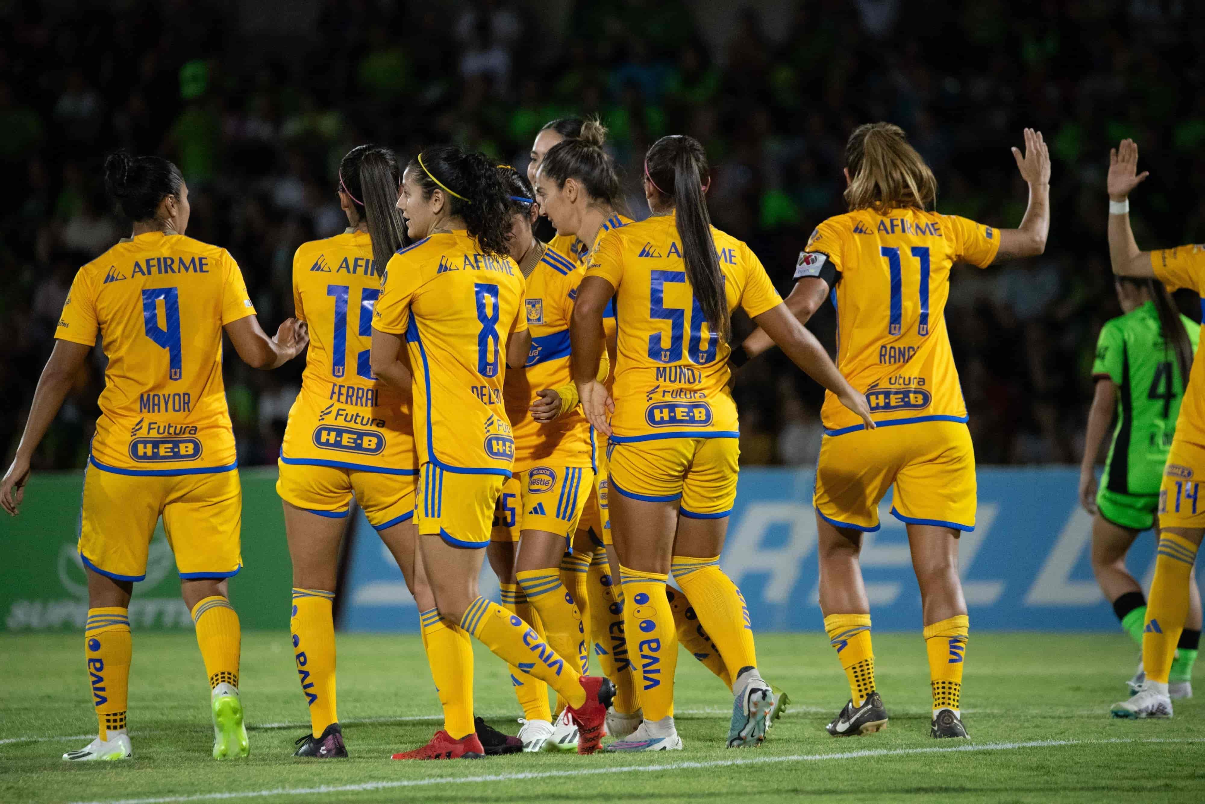 Nallely Rangel hace el 4-0.
