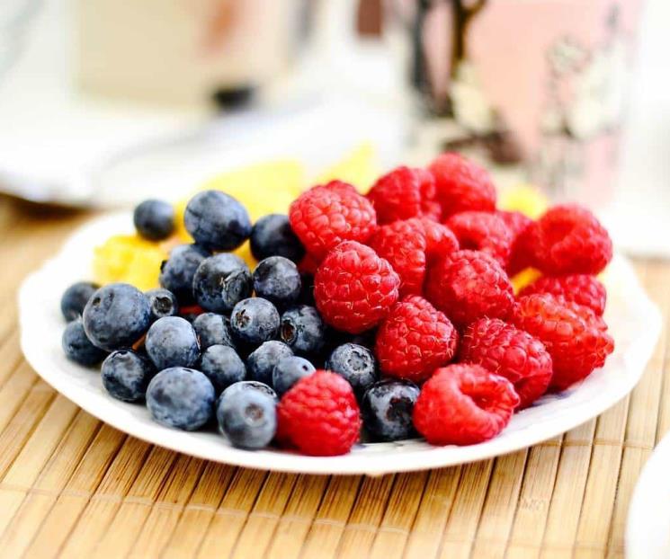 Recomiendan alimentos que retardan envejecimiento