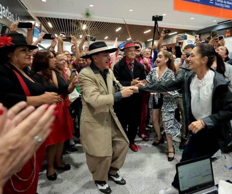 Reciben con baile a Claudia Sheinbaum Reciben con baile a Claudia Sheinbaum
