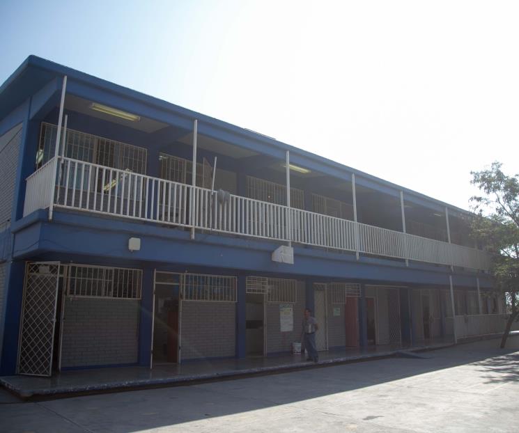 Prohíben condicionar acceso a educación básica en NL