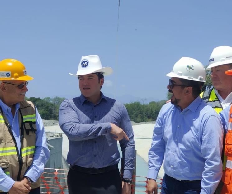 Realiza Samuel cierre hidráulico de Presa Libertad