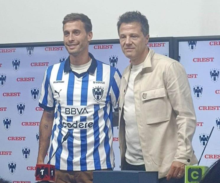 Estoy muy orgulloso de pertenecer al Monterrey: Canales