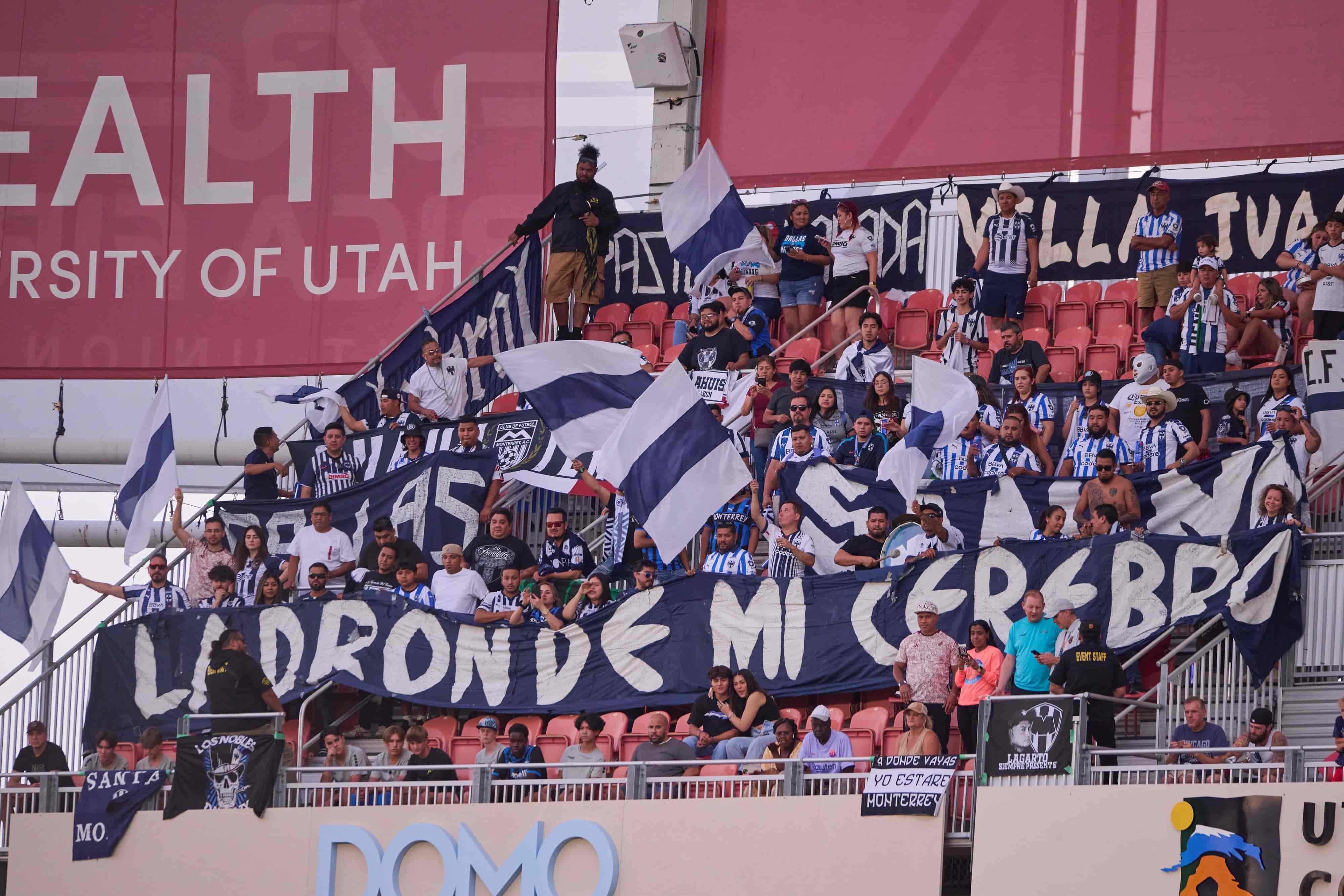 Afición de Rayados.