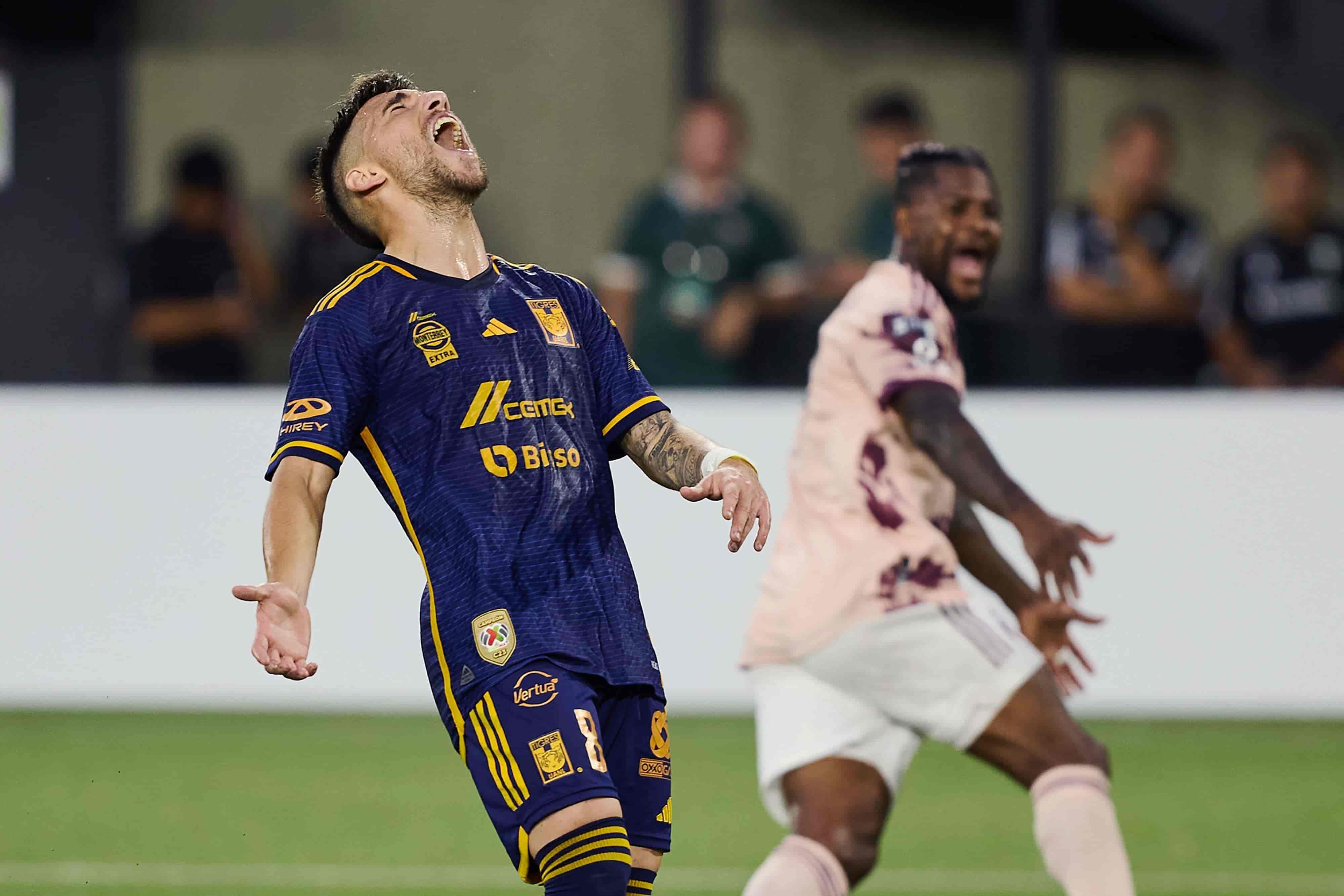 El Portland abre el marcador.