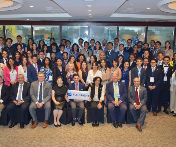 Reciben EXATEC becas para posgrados en EU Reciben EXATEC becas para posgrados en EU