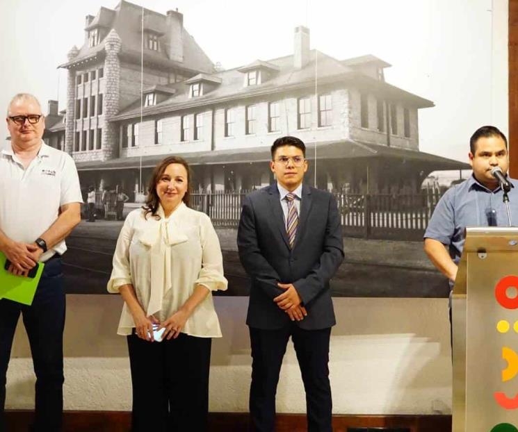 Abordan la historia del ferrocarril en México Abordan la historia del ferrocarril en México