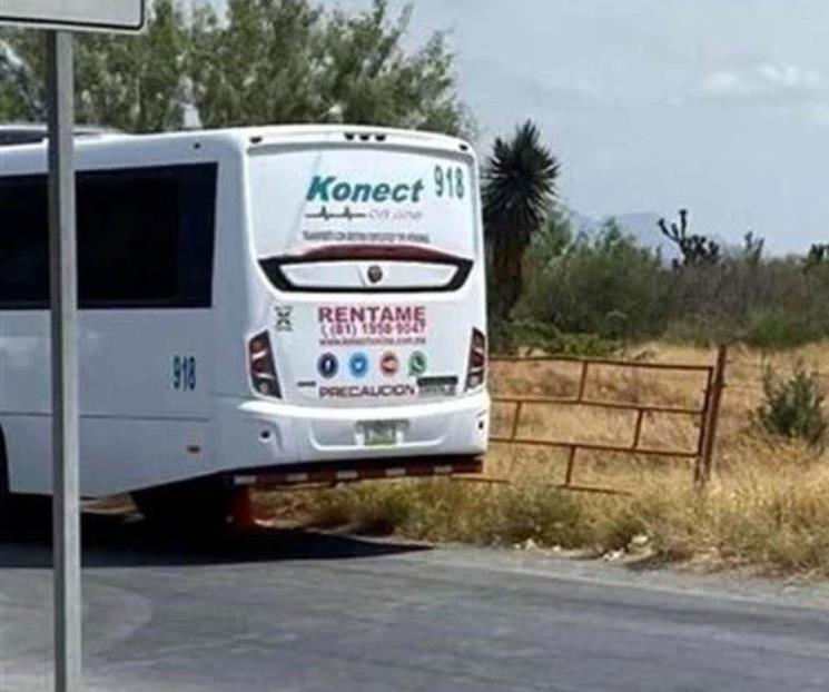 Atropella transporte de personal a joven y lo mata Atropella transporte de personal a joven y lo mata