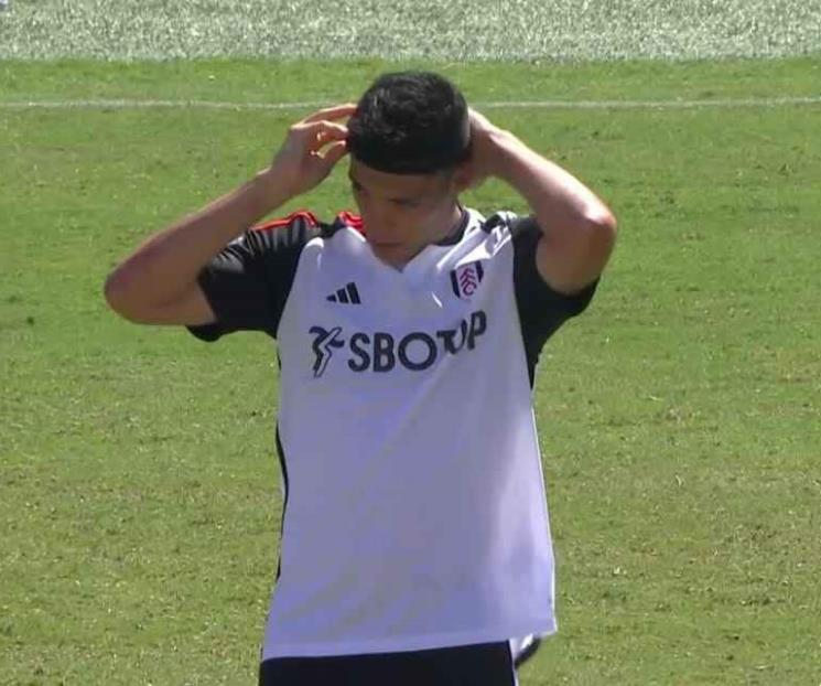 Debuta Raúl Jiménez con el Fulham