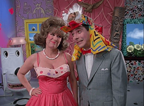 La película se convirtió en un éxito y Paul realizó el show llamado Pee-wees Play House que se emitió desde 1986 hasta 1991