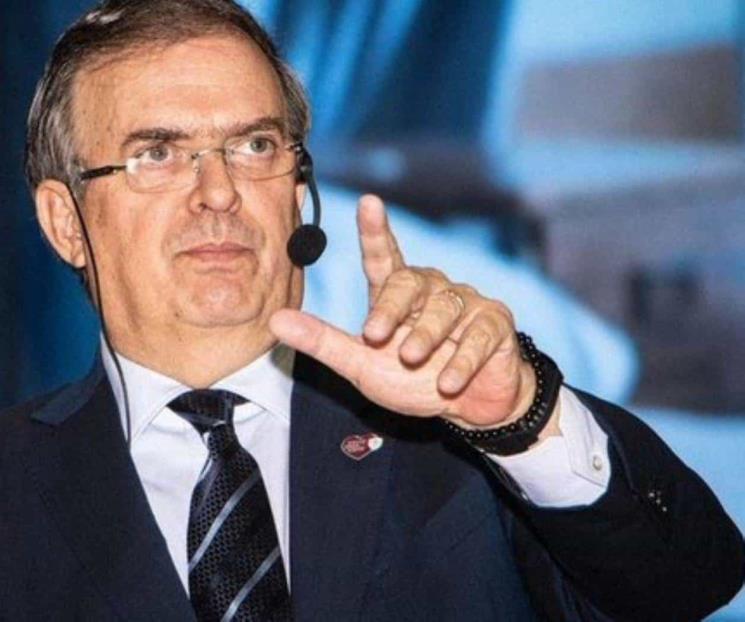 Presenta Ebrard Plan de Salud; promete cobertura universal