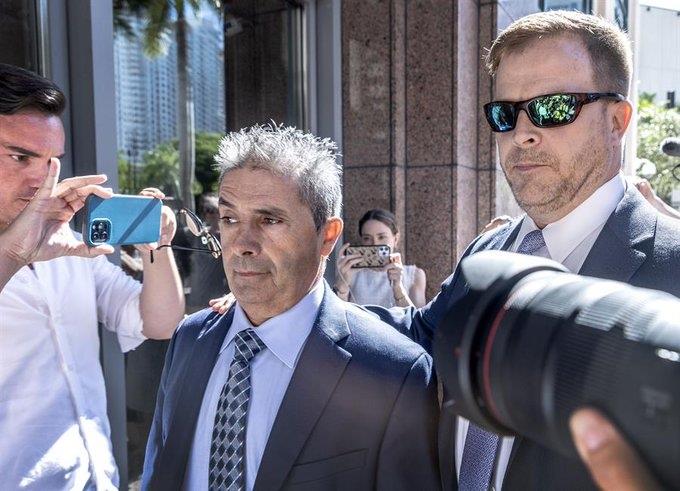 Comparece coacusado de Trump ante la Corte Comparece coacusado de Trump ante la Corte